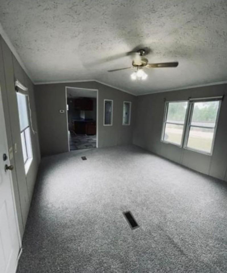 472 Whatley Farm Road - Photo 2 of 7