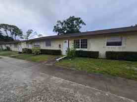 Dale Rd 6 Plex - Photo 1 of 1