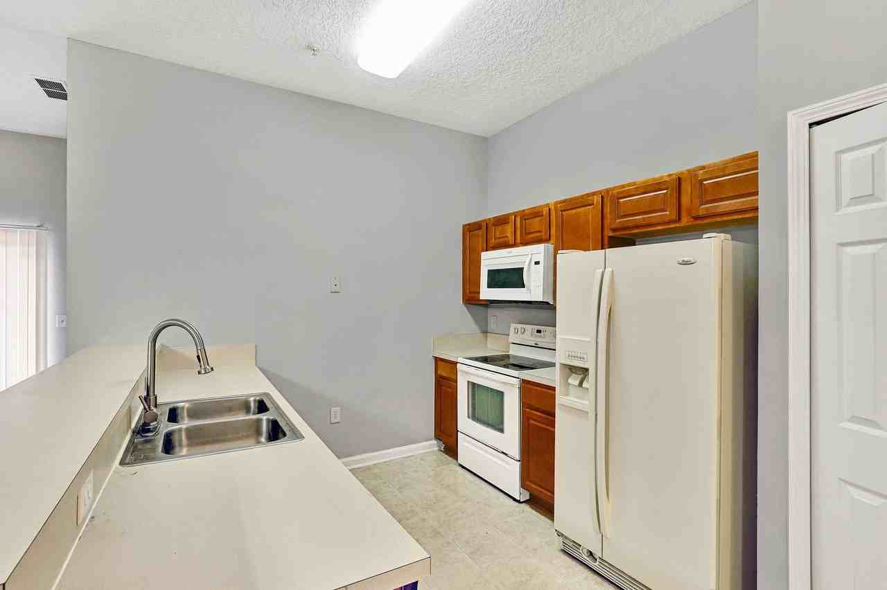 7920 Merrill Road #305 - Photo 5 of 13