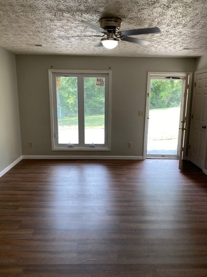 131 Lake Drive #3 - Photo 5 of 20