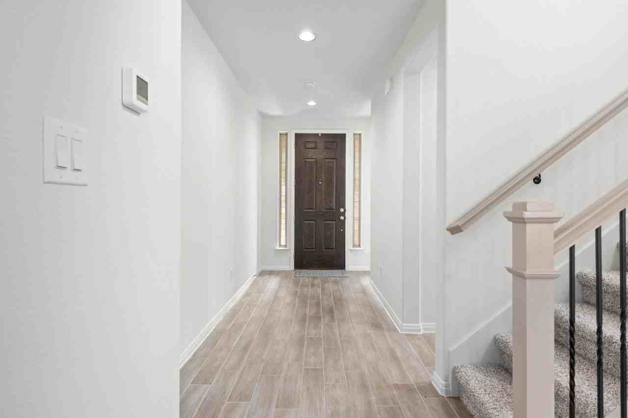 104 Scenic Hills Cir - Photo 7 of 40