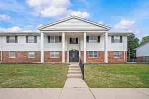 featured image of 1251 Kinyon Street