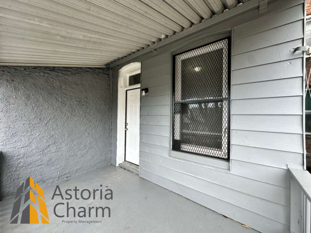 1815 Ruxton Ave - Photo 6 of 47