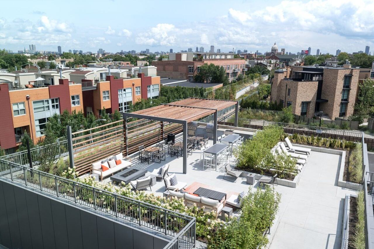 606 Blue - Photo 3 of 14