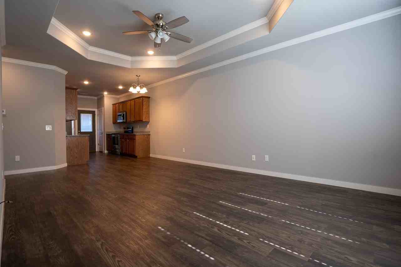 1801 Booker Cir - Photo 4 of 27