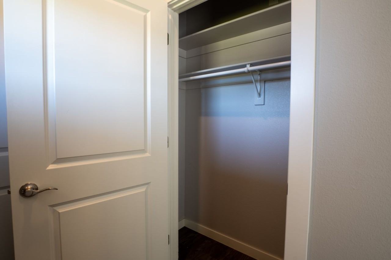 1803 Booker Cir - Photo 3 of 27