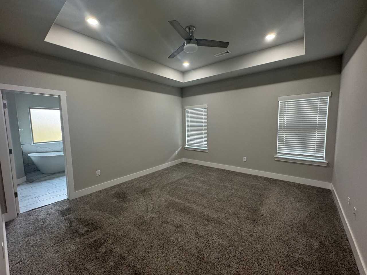 500 Ryder St - Photo 6 of 31