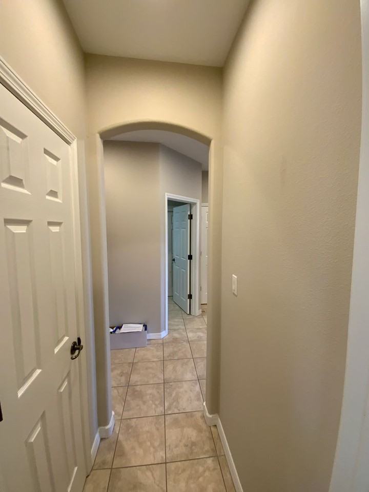 8719 Desert Fox Way Ne - Photo 7 of 47