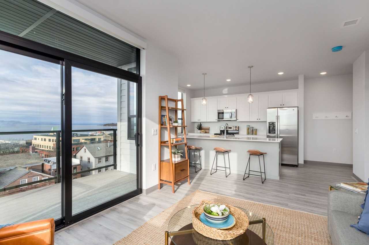 Studio, 1 - Photo 7 of 22