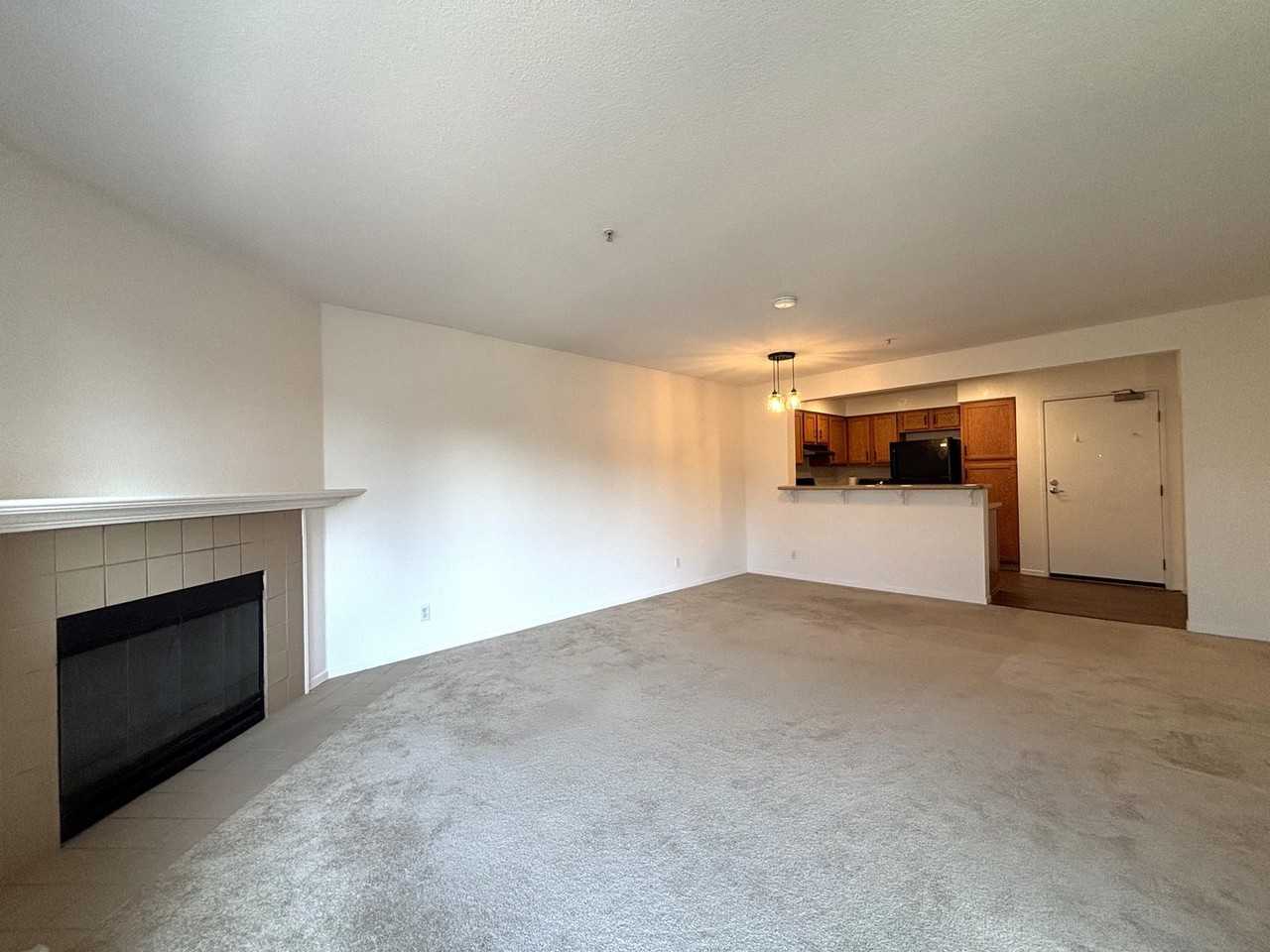 39224 Guardino Drive - Photo 6 of 11