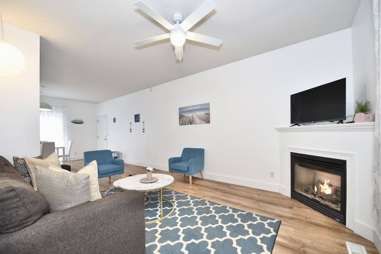 380 Market Pl - Photo 5 of 18