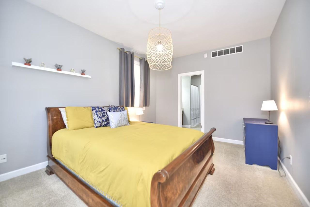 380 Market Pl - Photo 6 of 18