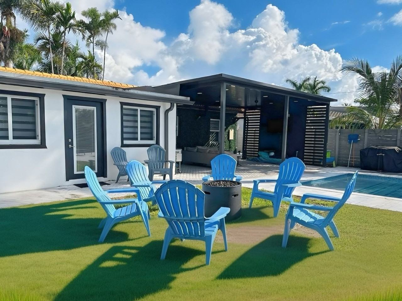 1008 Moffett St - Photo 4 of 23