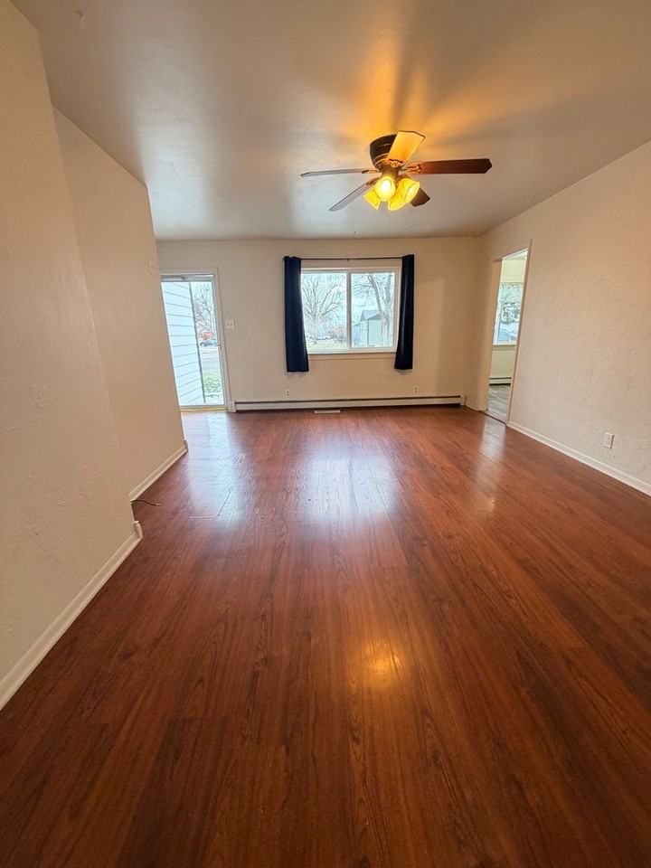 1765 West 15th Street - Photo 7 of 25