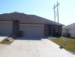 featured image of 3709 W Montclair St