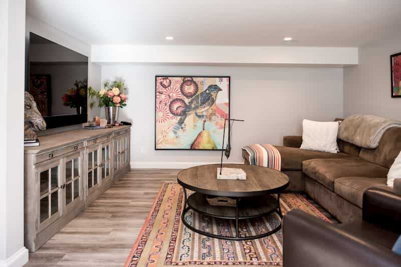 1471 Duthie Avenue - Photo 6 of 7