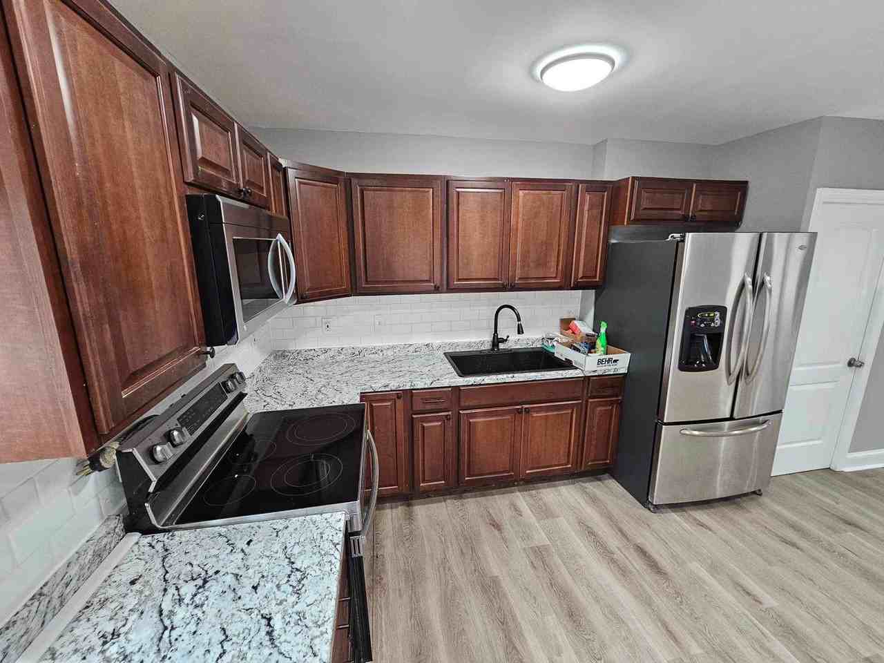 310 Magnolia Ter - Photo 5 of 28