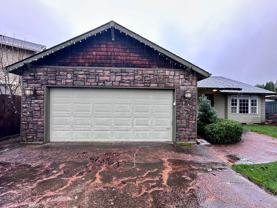 12418 Southeast Mountain Sun Drive - Photo 1 of 1