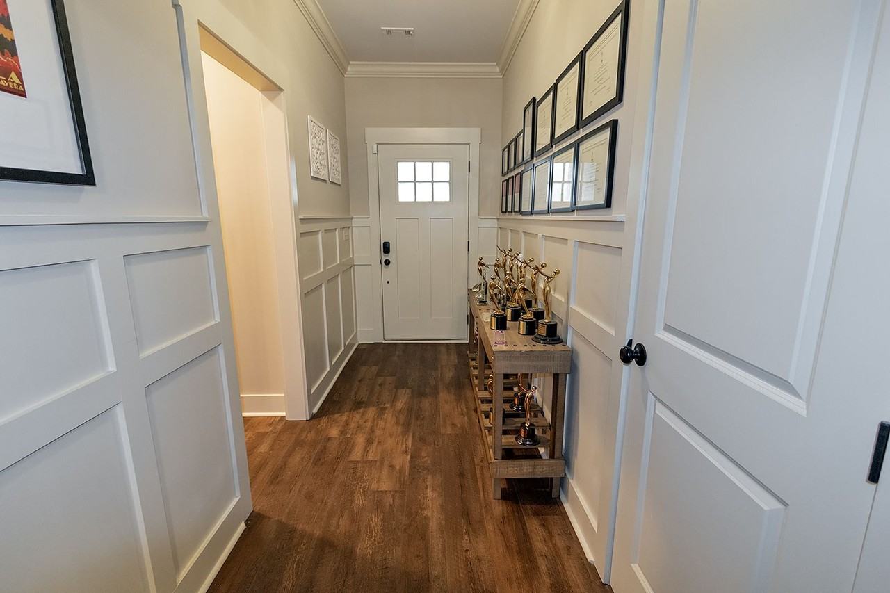 88 Elmore Road - Photo 4 of 27