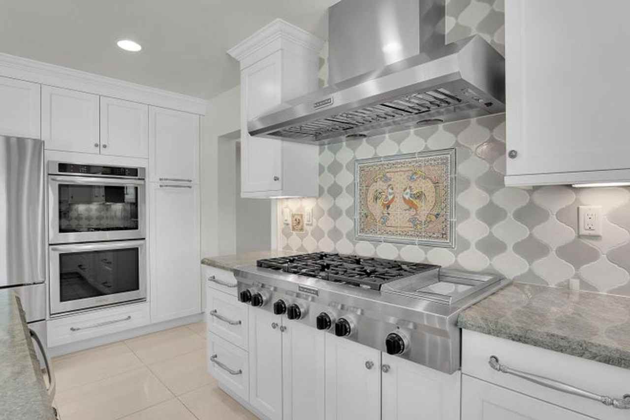 8631 Steeplechase Dr - Photo 4 of 26