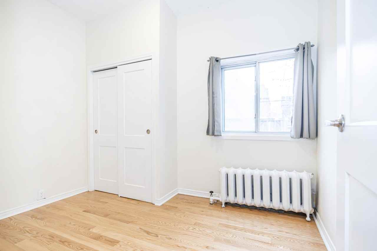 150 A Palmerston Avenue #A - Photo 4 of 10