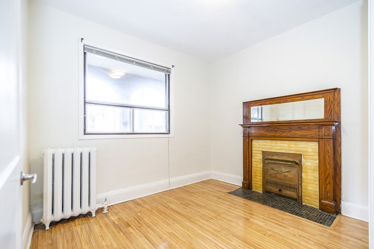 150 A Palmerston Avenue #A - Photo 3 of 10