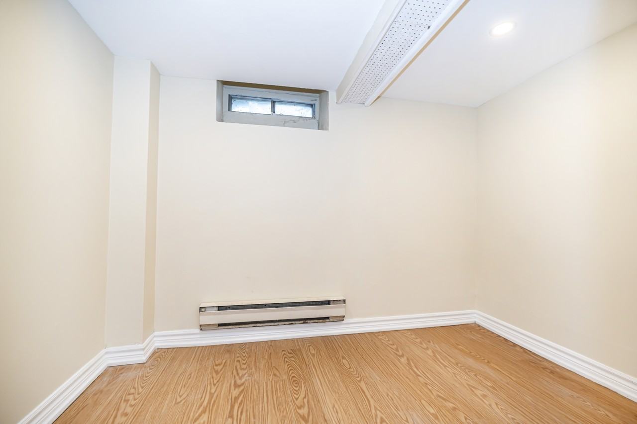 150 A Palmerston Avenue #A - Photo 7 of 10