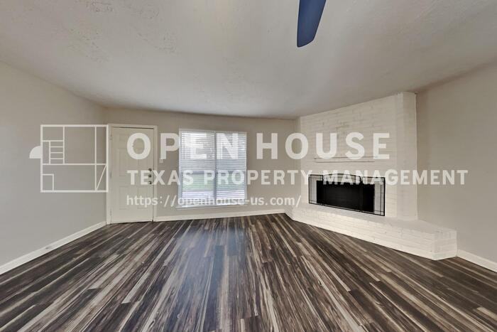 11915 Fork Creek Drive - Photo 4 of 21