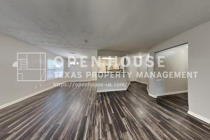 11915 Fork Creek Drive - Photo 6 of 21