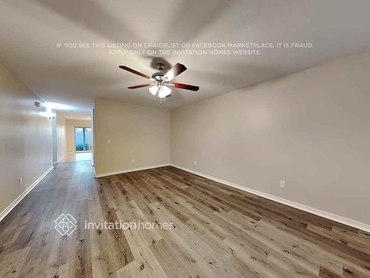 8122 S 2nd Dr - Photo 4 of 18
