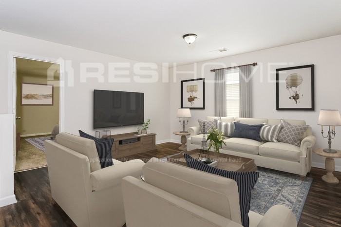 224 Farmington Dr - Photo 7 of 20