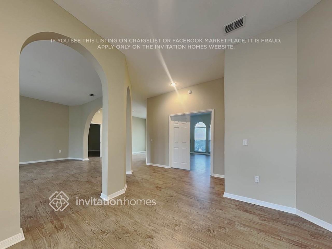 2906 Aston Ave - Photo 6 of 22