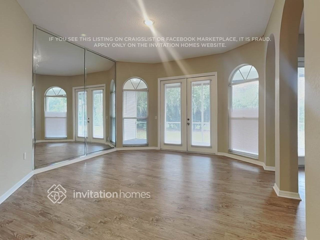 2906 Aston Ave - Photo 7 of 22