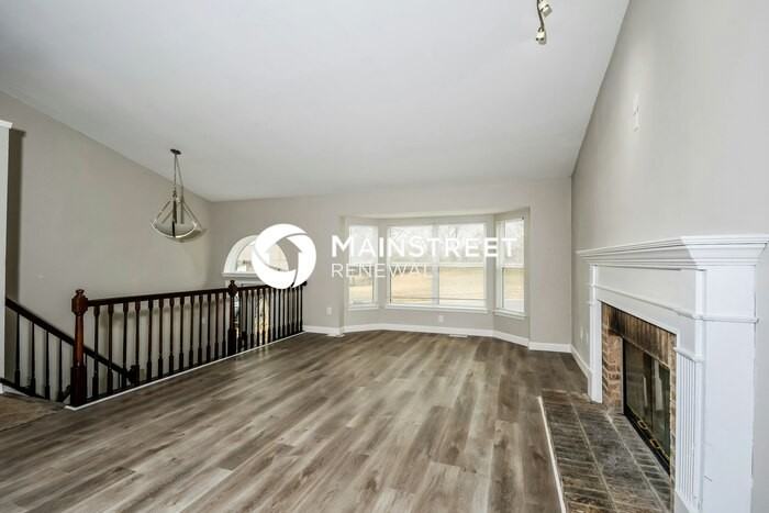 5354 Trailview Dr - Photo 4 of 17