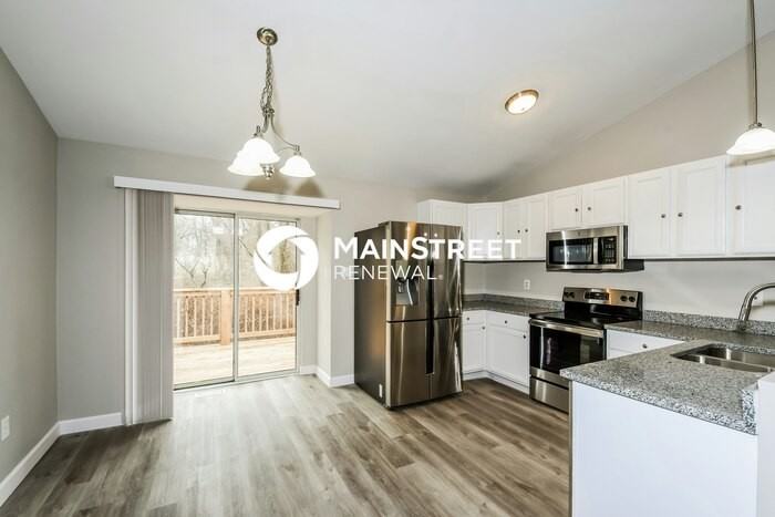 5354 Trailview Dr - Photo 5 of 17