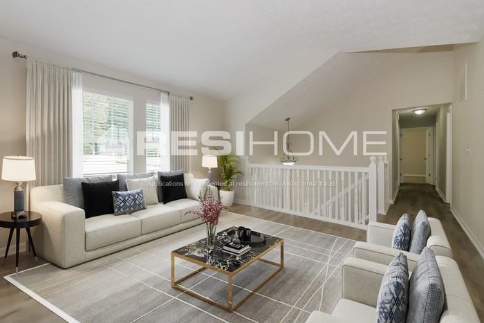 6230 Tucker Lane - Photo 4 of 18