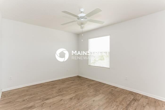 514 Eiseman Way - Photo 7 of 18