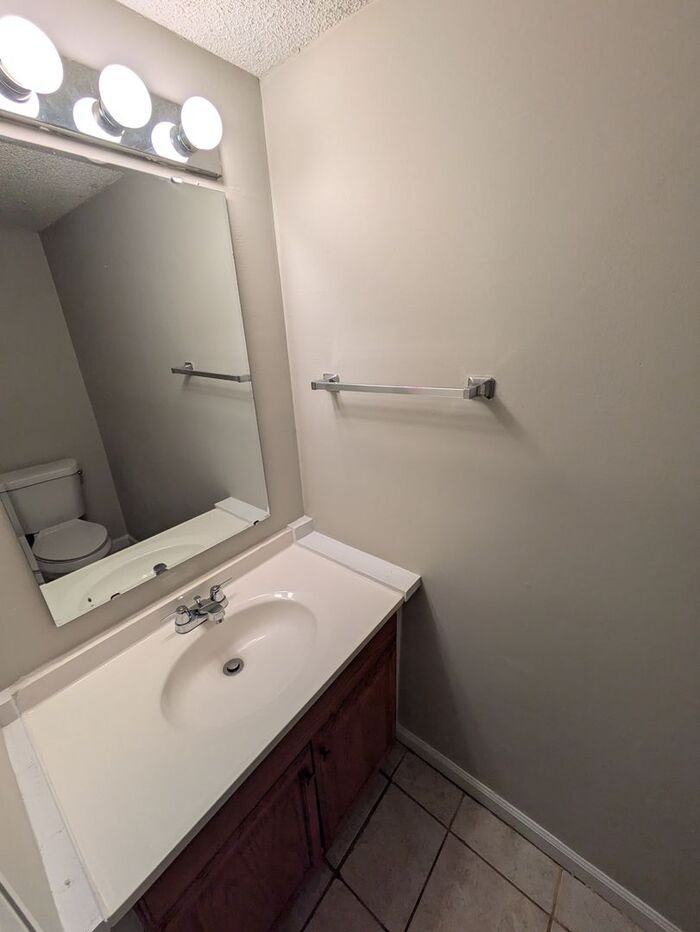 3900 N Center St #32 - Photo 3 of 13