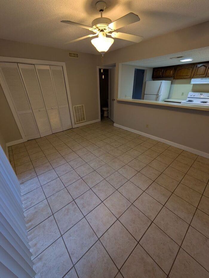 3900 N Center St #32 - Photo 4 of 13