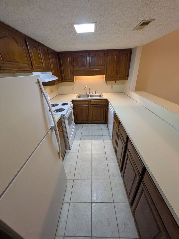 3900 N Center St #32 - Photo 5 of 13