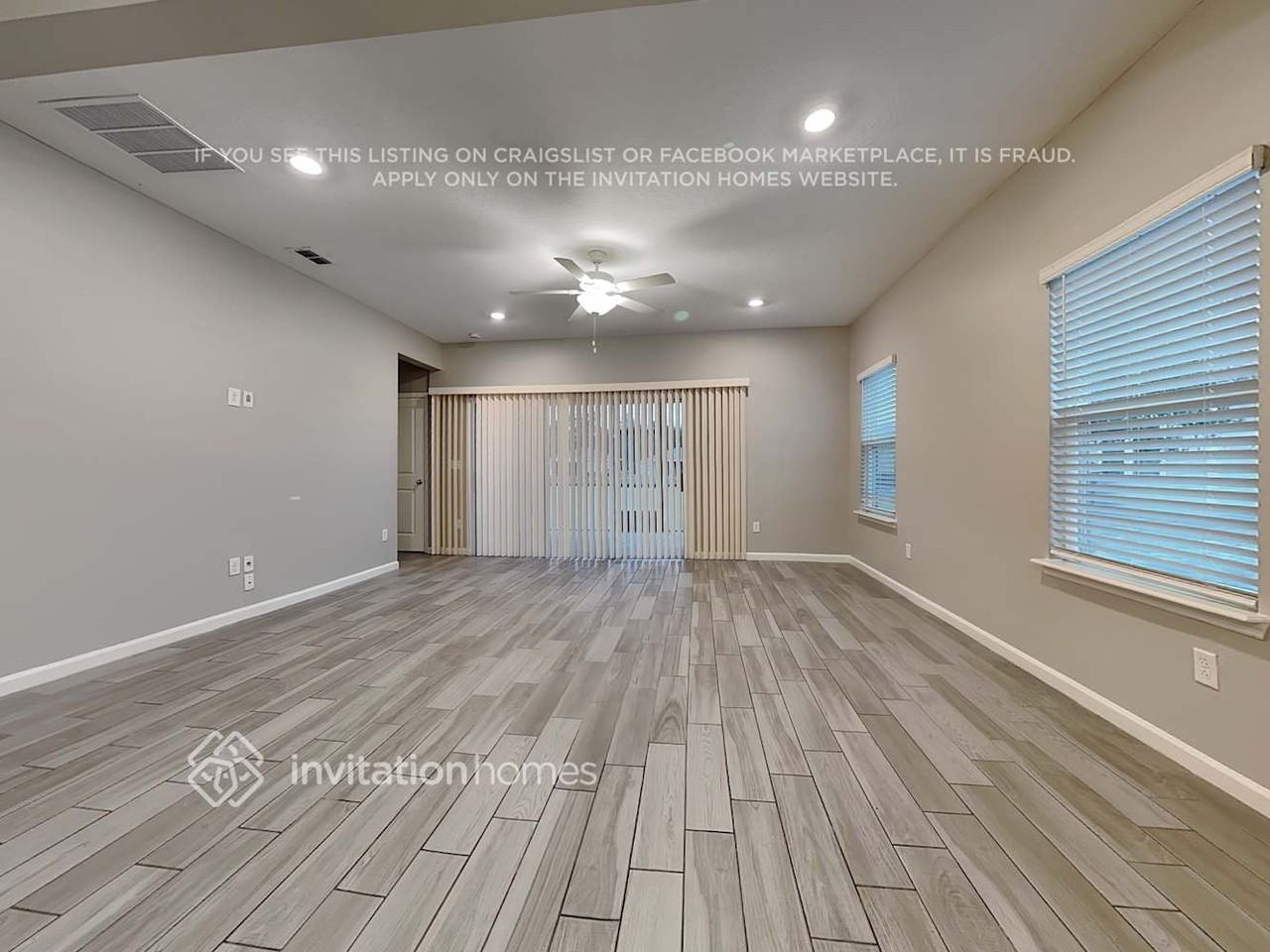 11293 Oyster Creek Rd - Photo 3 of 19