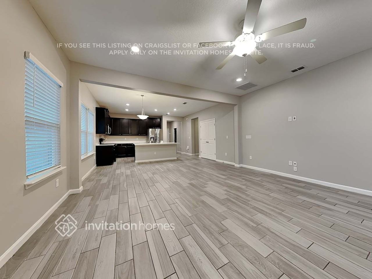 11293 Oyster Creek Rd - Photo 4 of 19