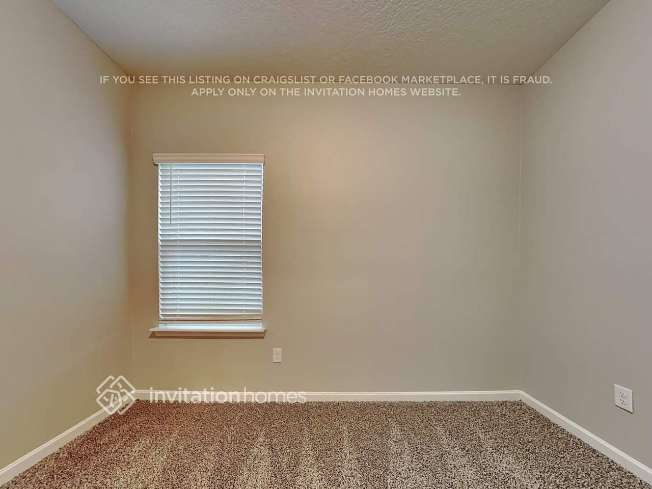 11293 Oyster Creek Rd - Photo 7 of 19