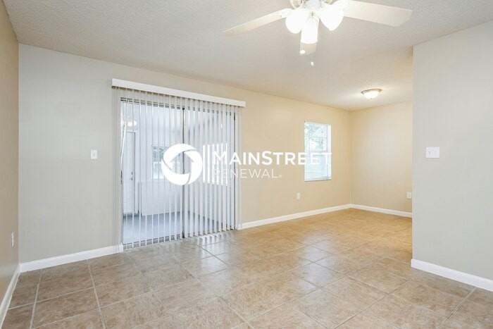 2853 Magnolia Avenue - Photo 4 of 16