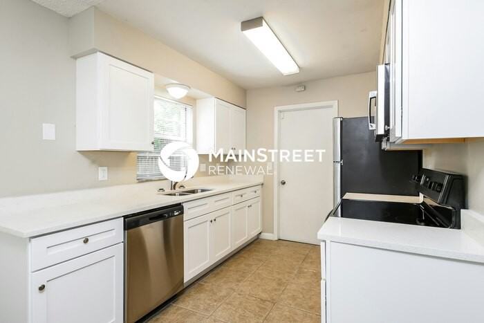 2853 Magnolia Avenue - Photo 6 of 16