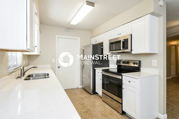 2853 Magnolia Avenue - Photo 7 of 16