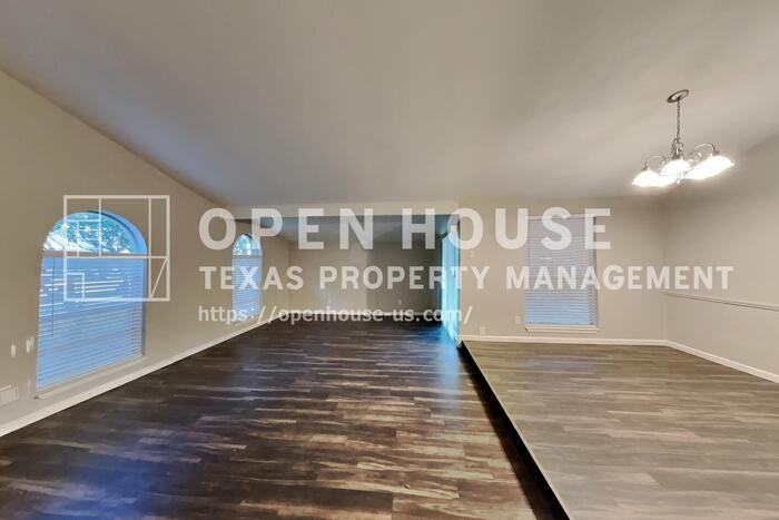 2902 Fern Glen Drive - Photo 5 of 20