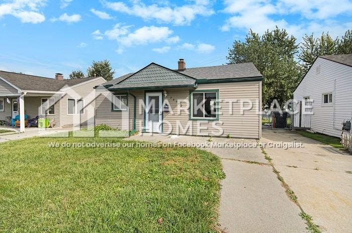 28342 Rosemont St - Photo 3 of 24