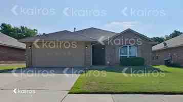 featured image of 2416 Apple Drive