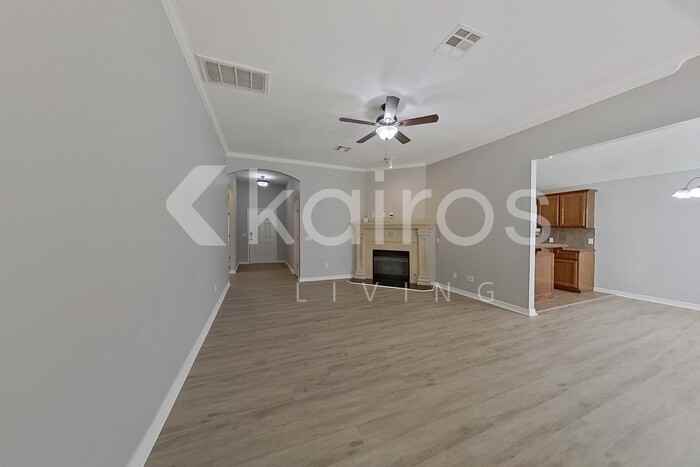 2416 Apple Drive - Photo 6 of 28